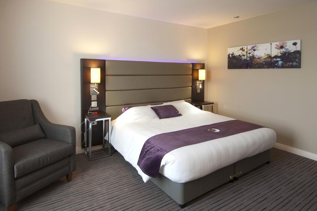 Premier Inn Liverpool City Centre - Moorfields Exterior photo